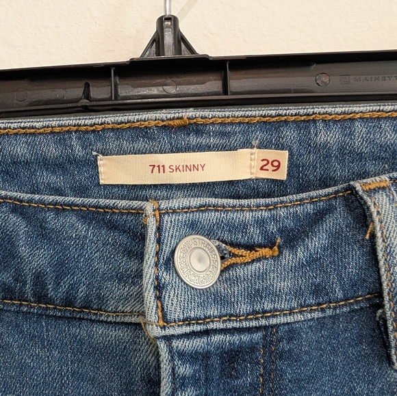 Levis 711 Skinny Deconstructed Skinny Jeans Size 29 - Picture 4 of 7